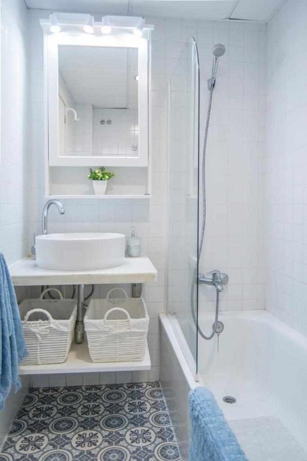 Charming Apartment With Pool And Garage Севиля Екстериор снимка